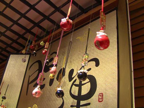 男生伤感签名默默流泪 一句话伤感个性签名
