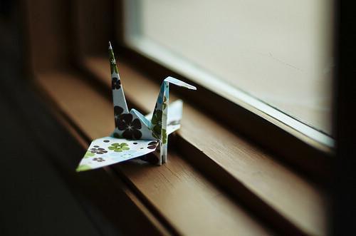 失恋的伤感悲伤个性签名大全 我并不快乐但我要笑着生活