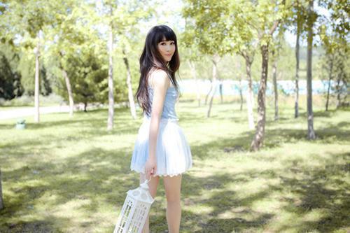 悲哀的爱情签名 留在我身边久伴我吧无论以什么身份